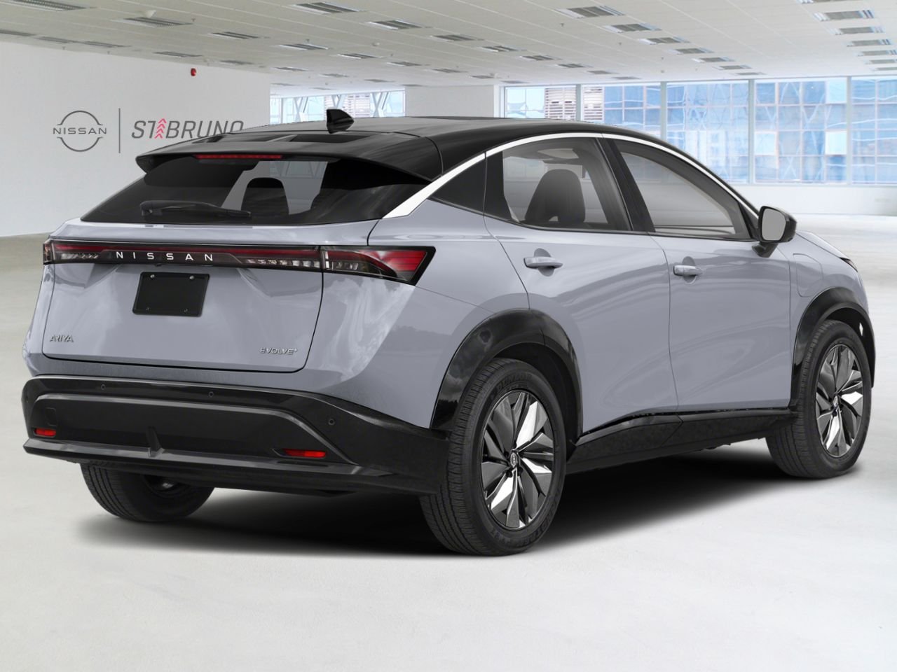 Nissan ARIYA 2026 Gris rocher nacré/Diamant noir nacré Saint-Basile-le-Grand - photo #2