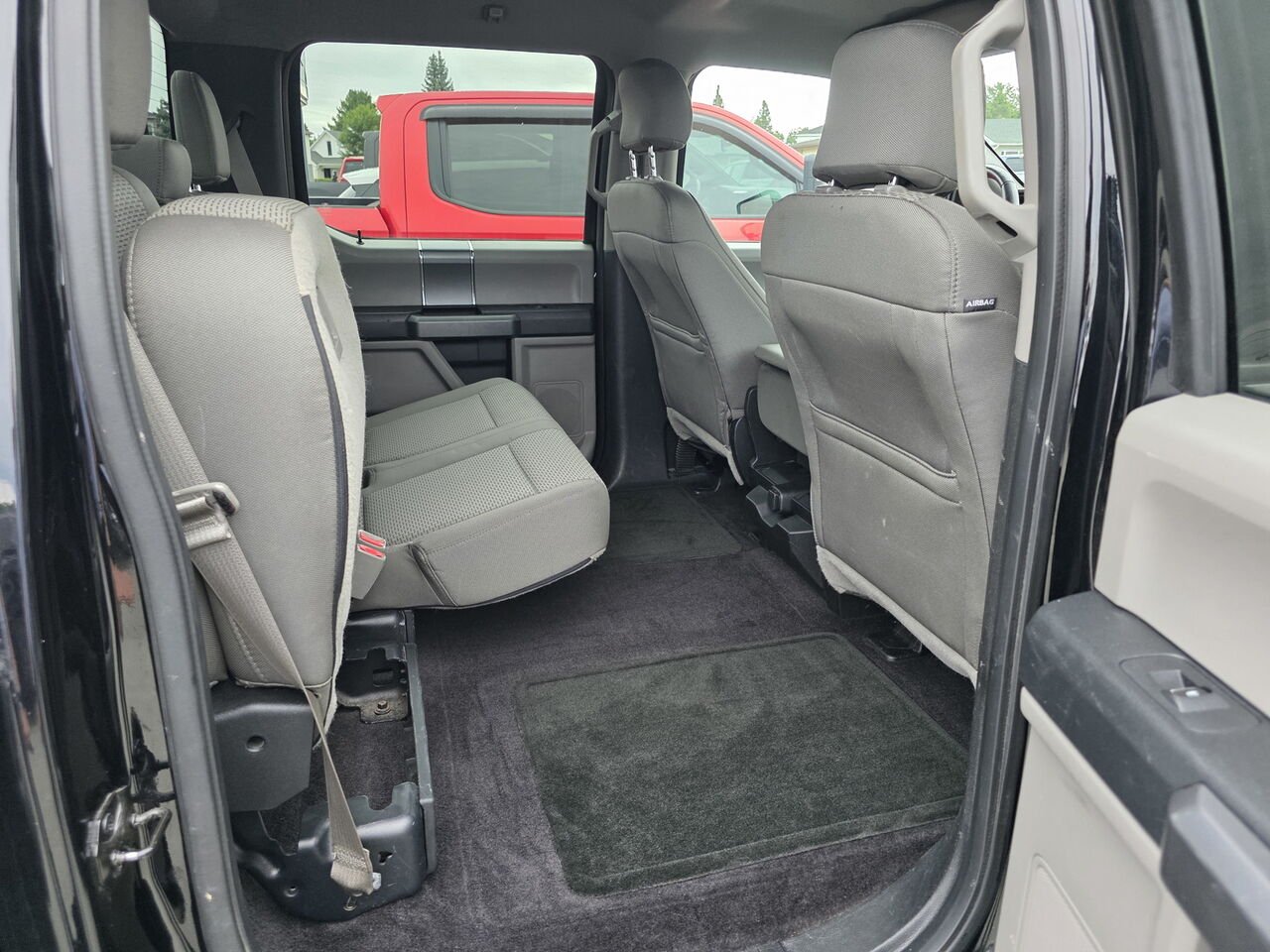 Ford F-150 Cab SuperCrew 4RM 157 po XLT 2016 Noir Rouyn-Noranda - photo #41