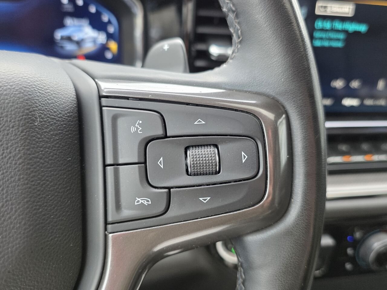 Chevrolet Silverado 1500 ZR2 4X4 2024 Noir Mont-Laurier - photo #32