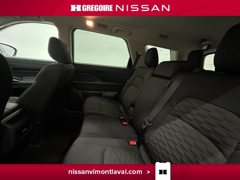 2024 Nissan Pathfinder Grey Laval - photo #15
