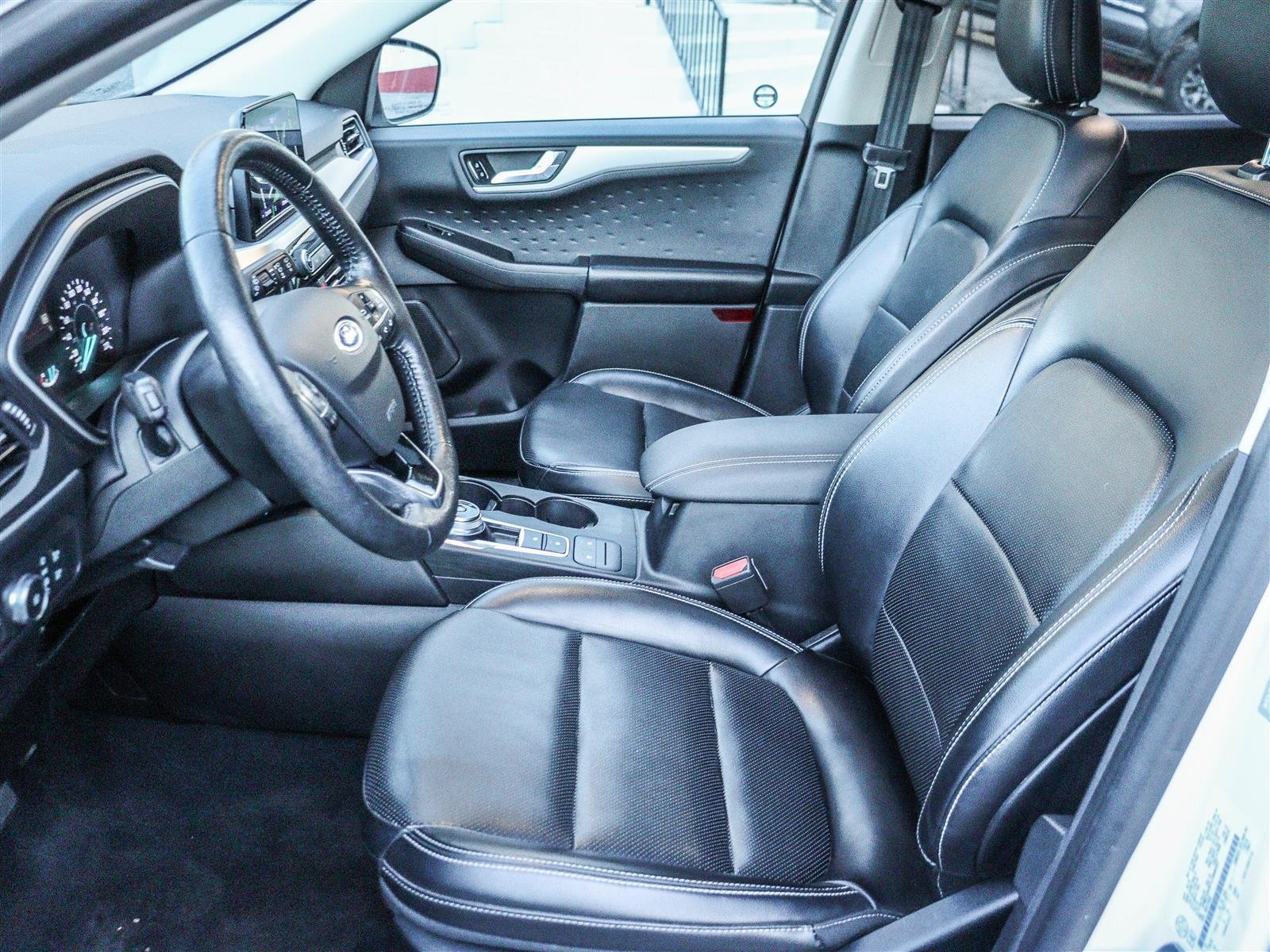 Ford Escape SEL 2020 White Ottawa & Gatineau - photo #6