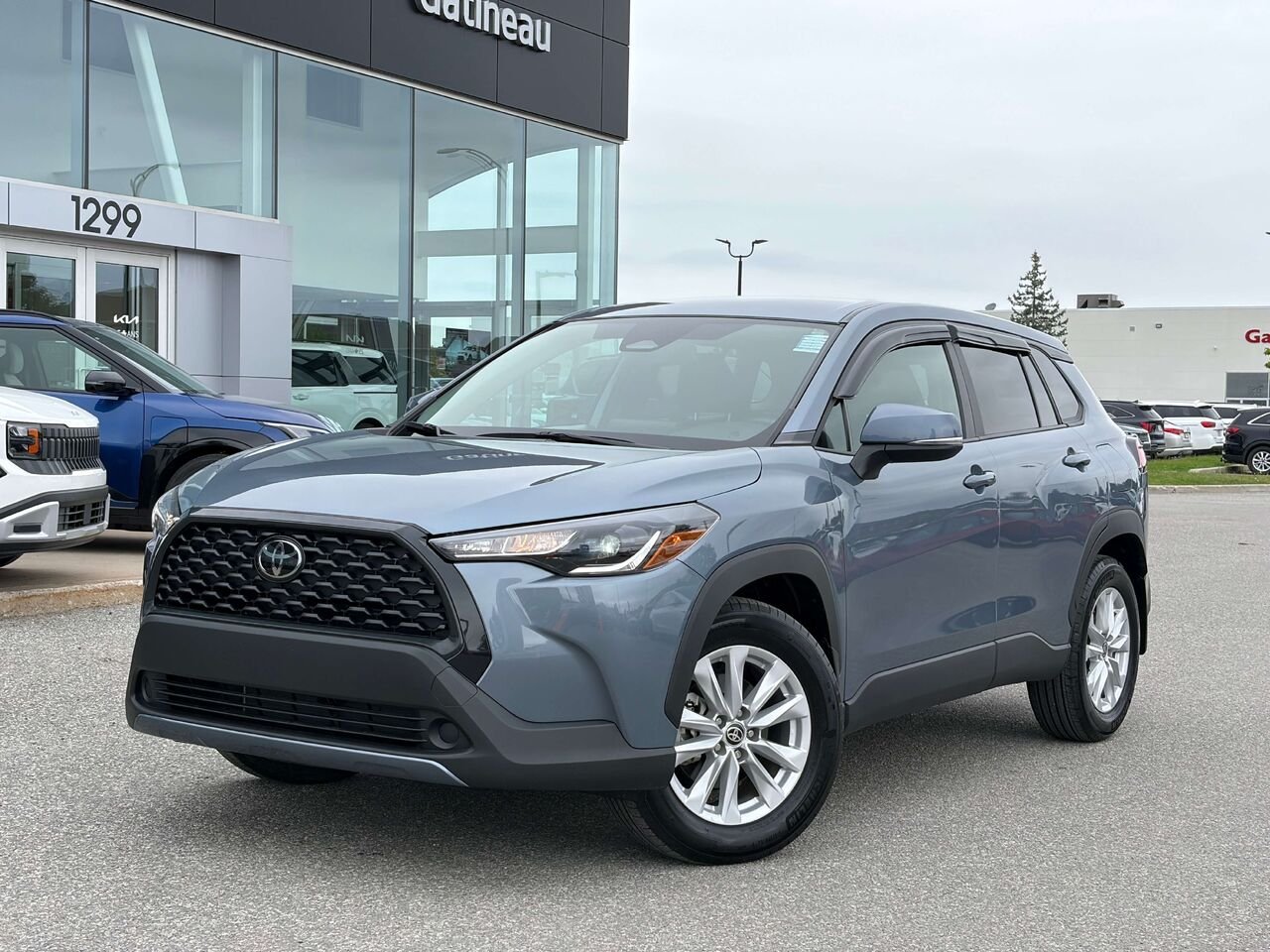 2023 Toyota Corolla Cross Blue Gatineau - photo #0