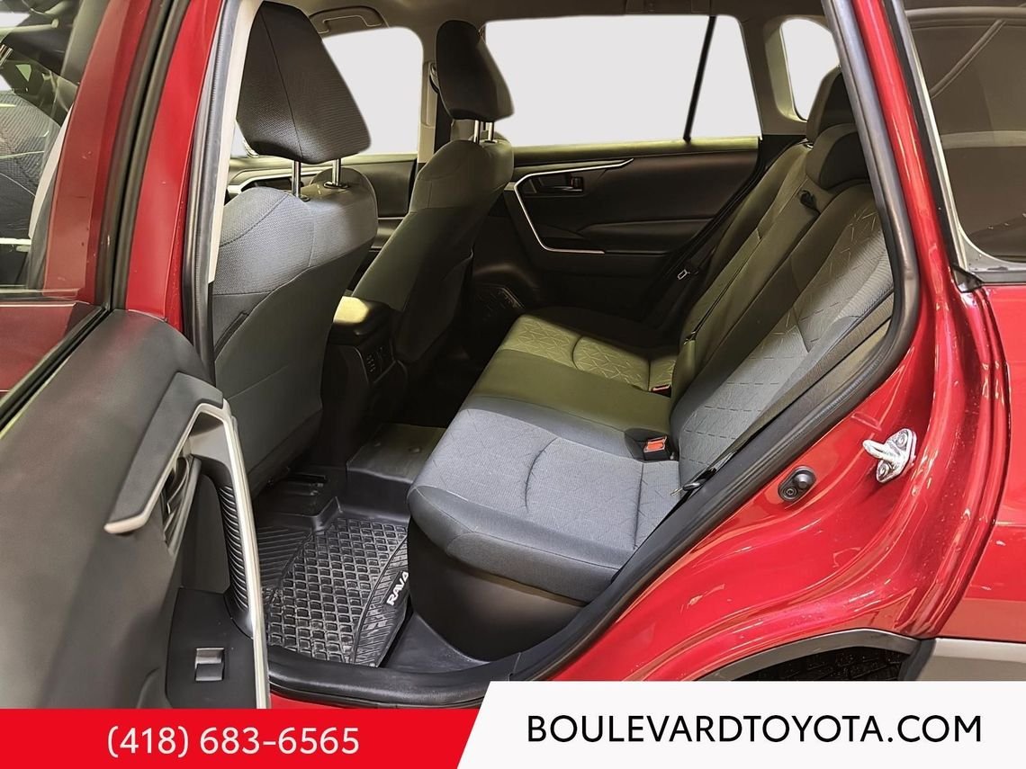 Toyota RAV4 99441A-43 | LE Hybride 2020 Rouge Québec - photo #22