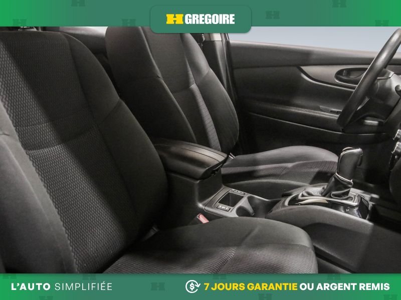 Nissan Qashqai 822597 | S AUTO AC GR ELECT MAGS CAM RECUL BLEUTOOTH 2023 Noir Laval - photo #28