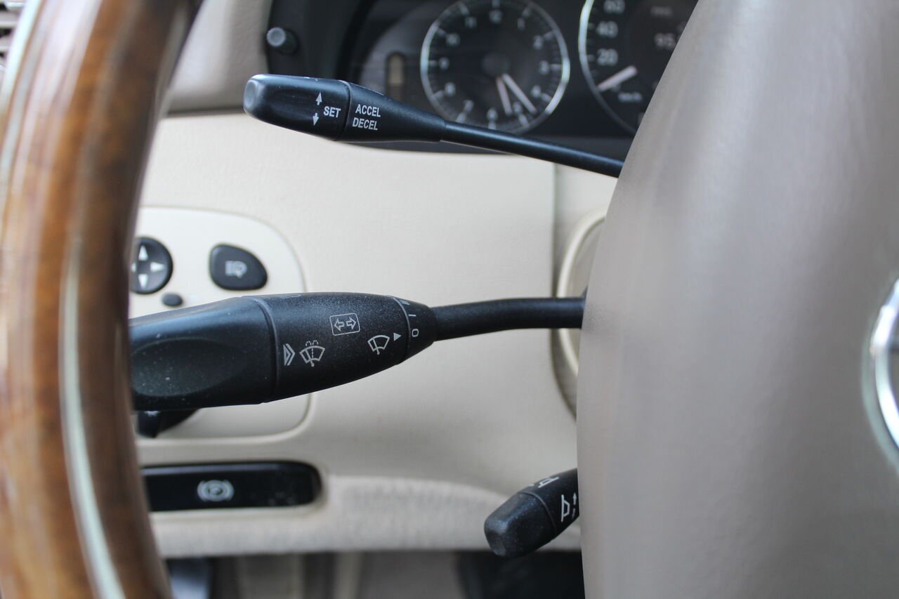 Mercedes-Benz Classe-CLK VIN: WDBTK56G96F204759 2006 Blanc Sainte-Rose - photo #13