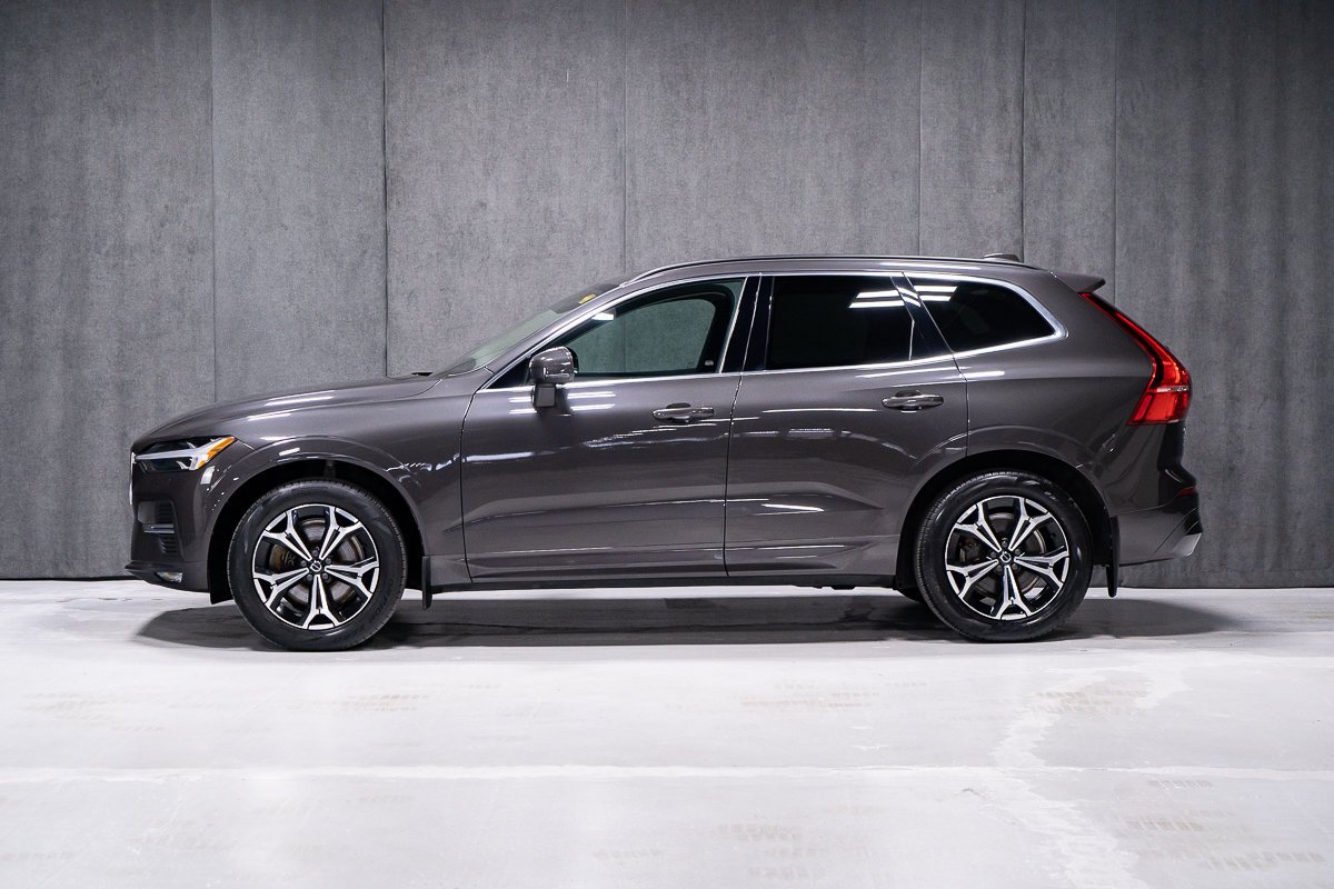 2022 Volvo XC60 B6 MOMENTUM PREMIUM CLIMAT HARMAN KARDON Grey Montreal - photo #2