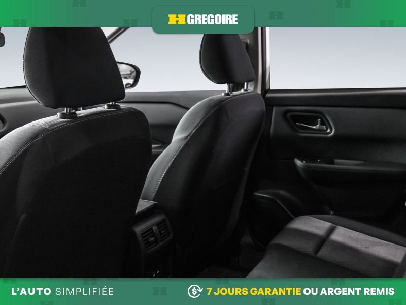 2025 Nissan Rogue White Saint-Eustache - photo #26
