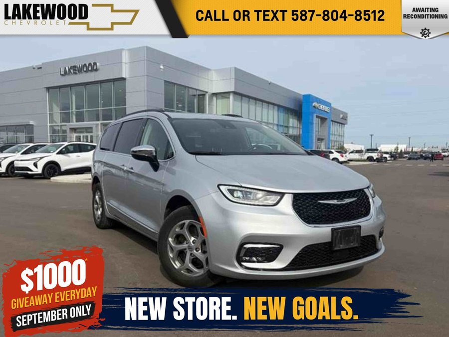 2023 Chrysler Pacifica Limited AWD 3.6L 7 Passenger | Panoramic Sunroof Grey