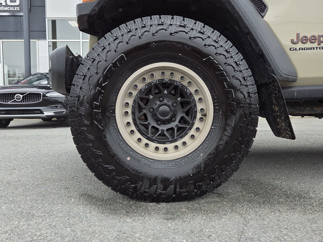 Jeep Gladiator Mojave 2022 Beige Granby - photo #11
