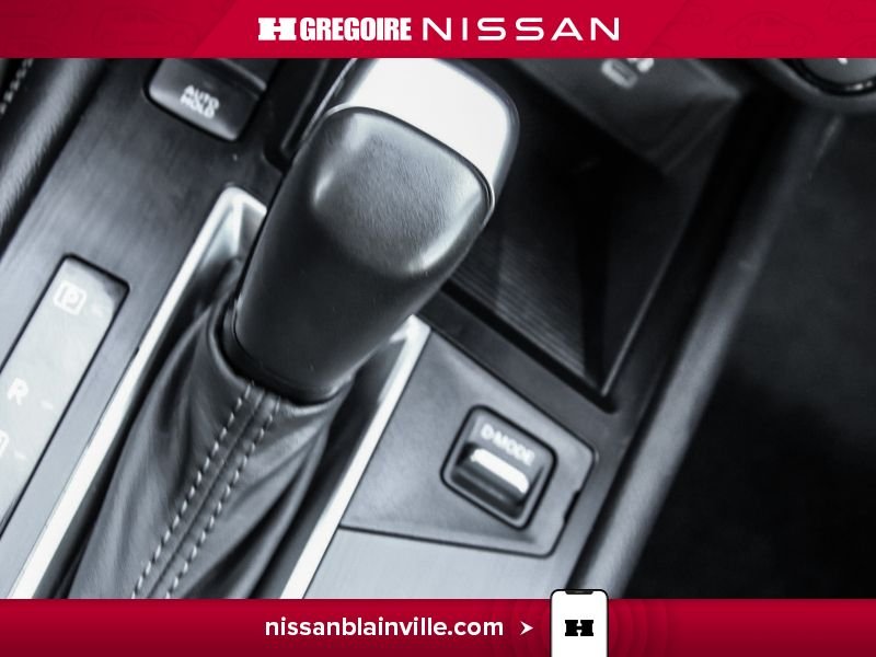 2025 Nissan Kicks Bronze Laval - photo #19