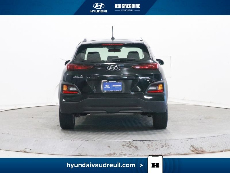Hyundai Kona YR838 | 2.0L Preferred FWD 2020 Noir Laval - photo #8