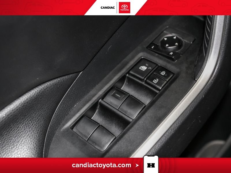 Toyota Rav 4 2019 Bleu Saint-Eustache - photo #23