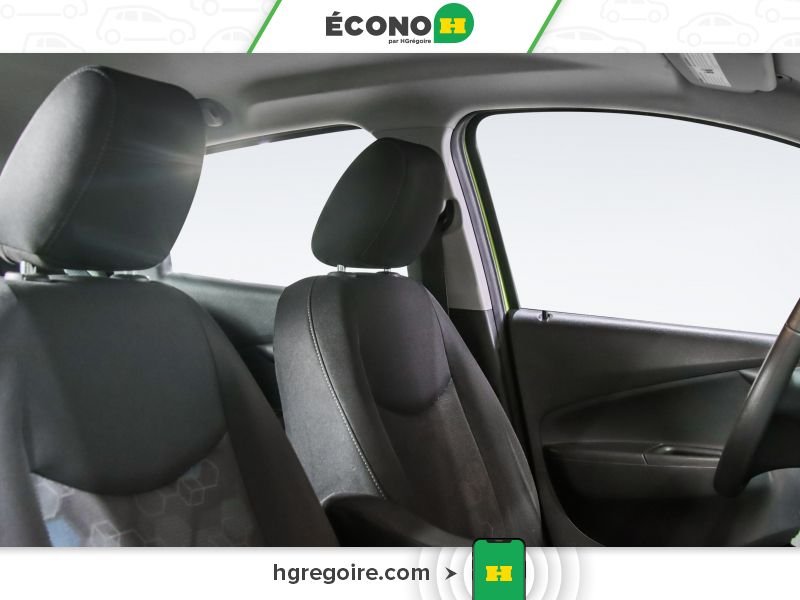2016 Chevrolet Spark Green Blainville - photo #19