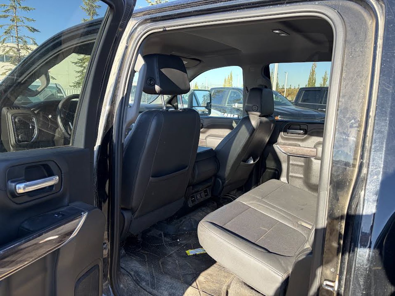 2021 Chevrolet Silverado 2500HD 4WD Crew Cab 159 LTZ Black Sherwood Park - photo #5