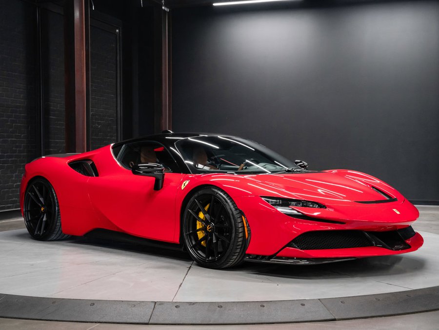 2022 Ferrari SF90 Stradale 2022 Red