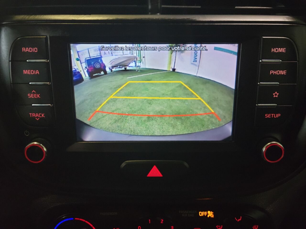 2020 Kia Soul Black  - photo #20