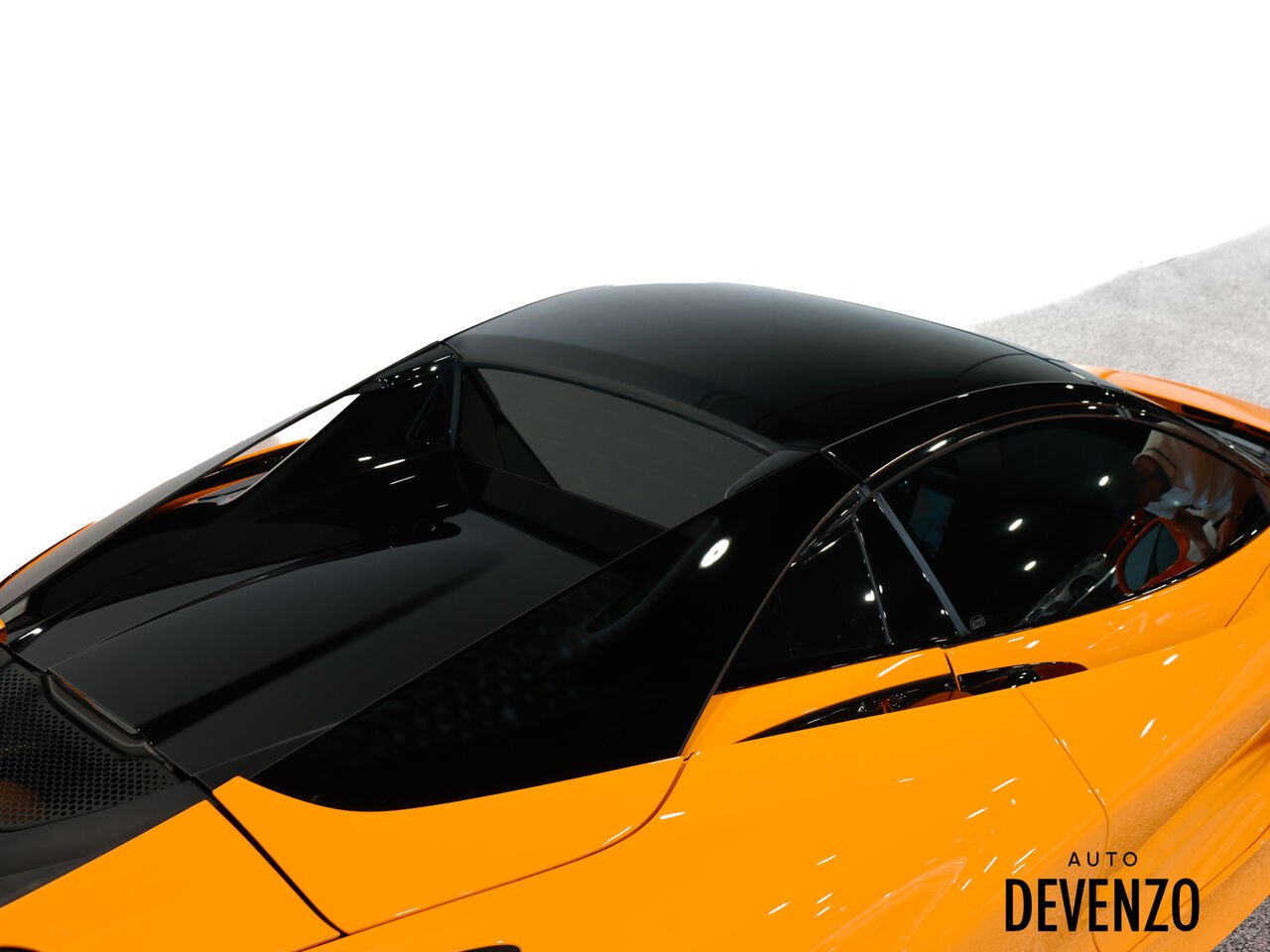 2020 McLaren 720S Orange Saint-Eustache - photo #6