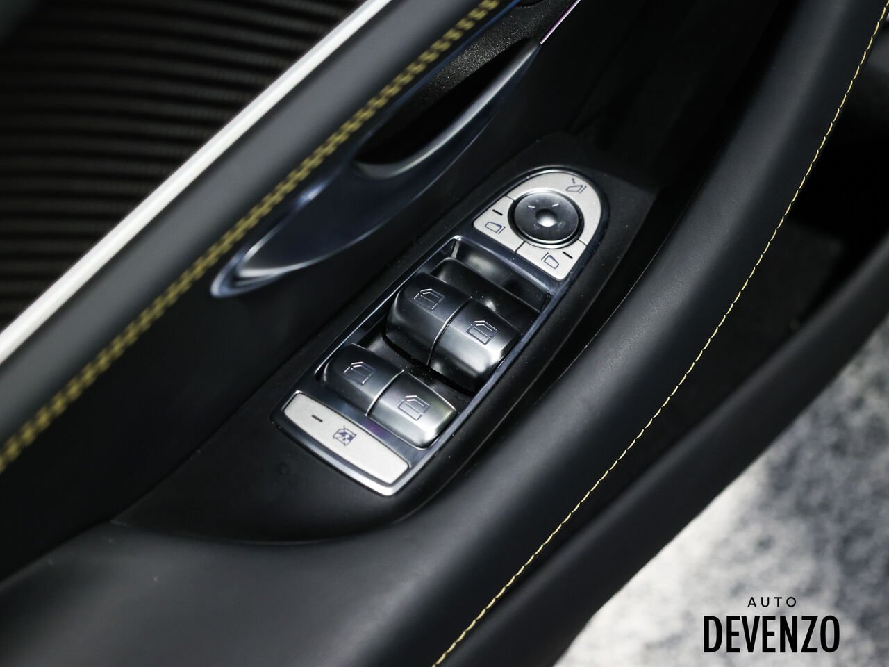 2024 Mercedes-Benz GT AMG Blue Saint-Eustache - photo #10