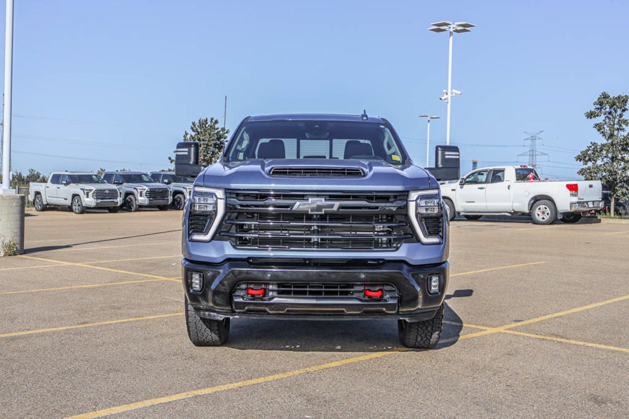 2026 Chevrolet Silverado 3500HD 4WD Crew Cab 159 LTZ Blue Sherwood Park - photo #2