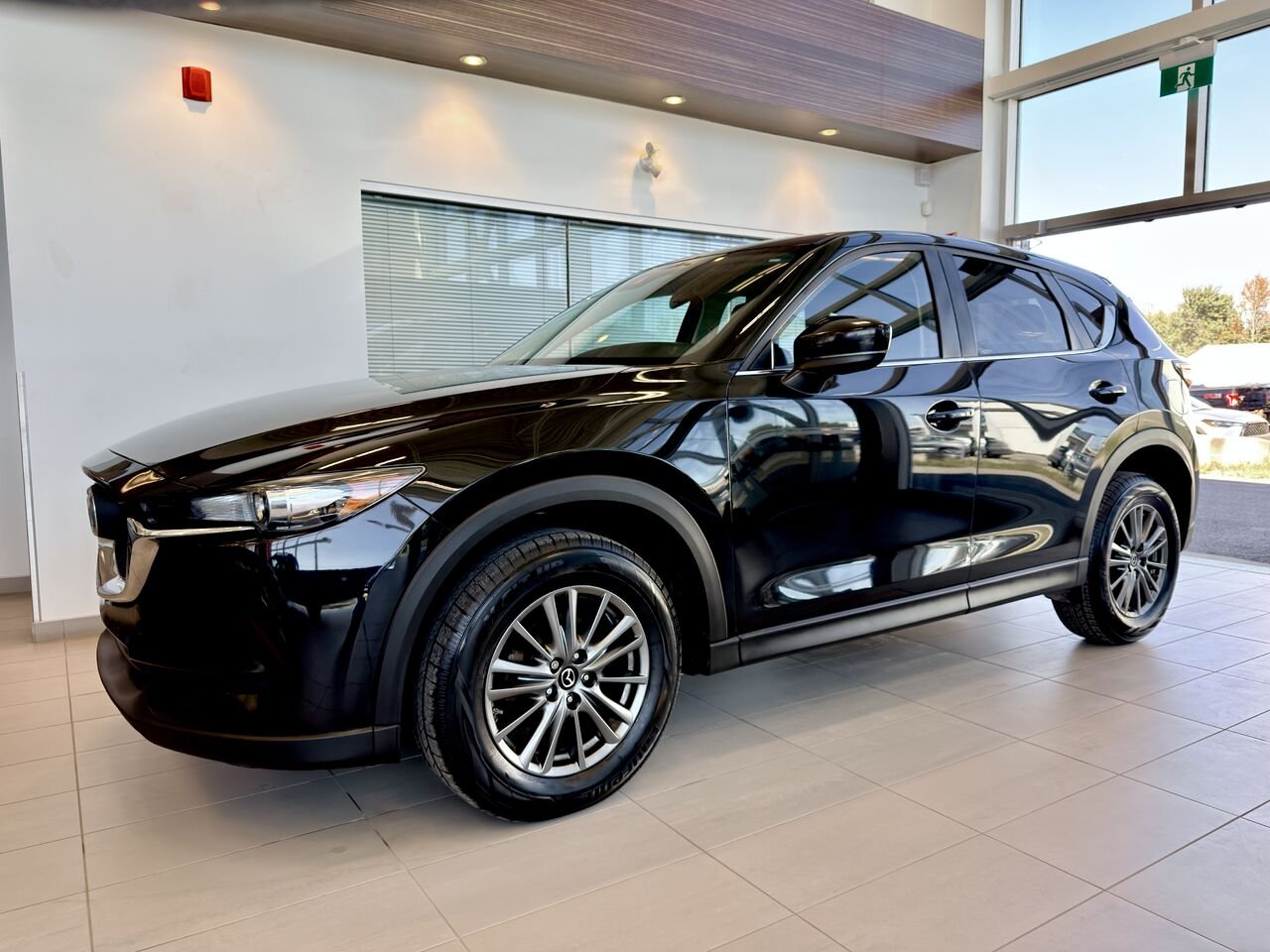 Mazda CX-5 2018 Noir Notre-Dame-des-Prairies - photo #3
