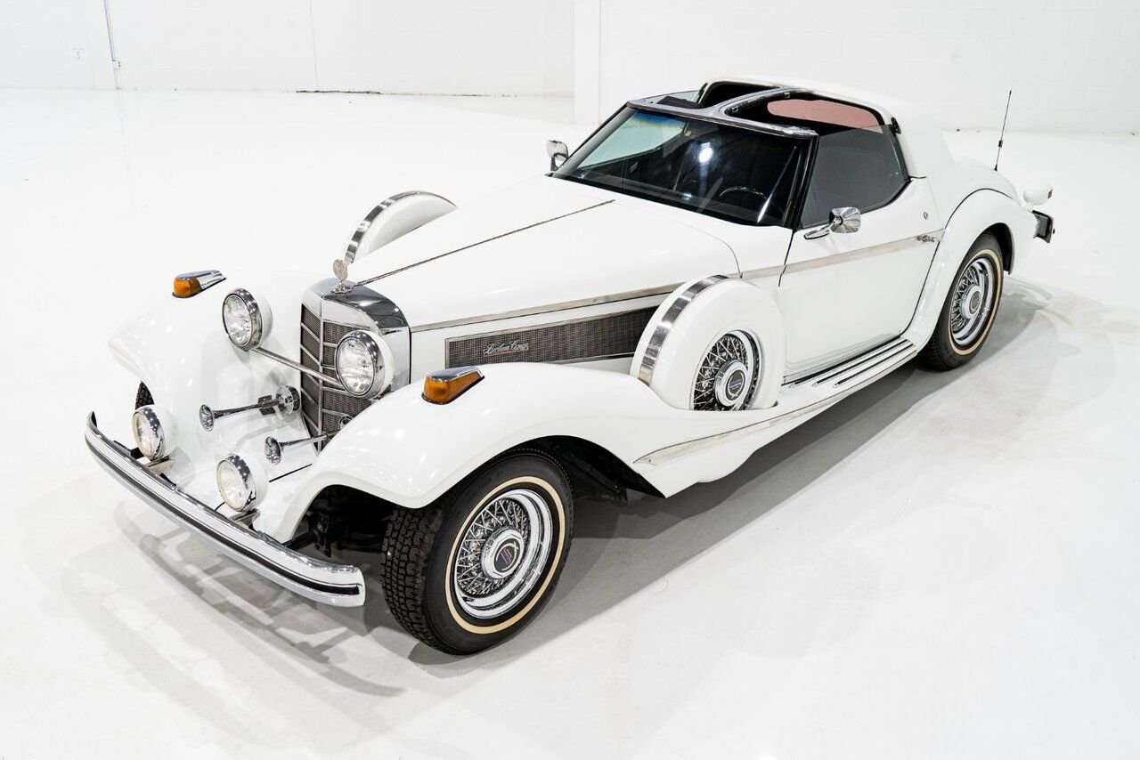 Phillips Motor Car Berlina Coupe Only 1 of 78 produced. Very rare | PRIX EN USD 1981 Blanc Montréal - photo #26