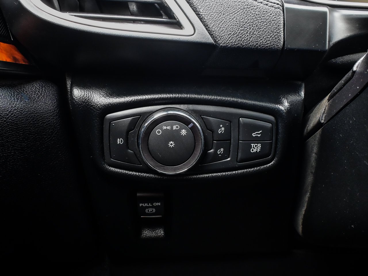 2019 Lincoln Nautilus Reserve AWD Grey Sherwood Park - photo #21