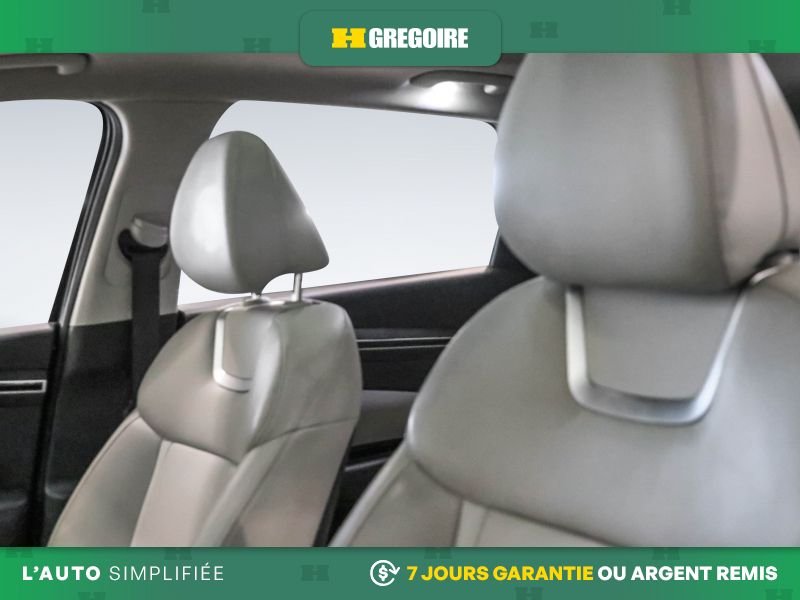 2023 Hyundai Tucson White Laval - photo #11