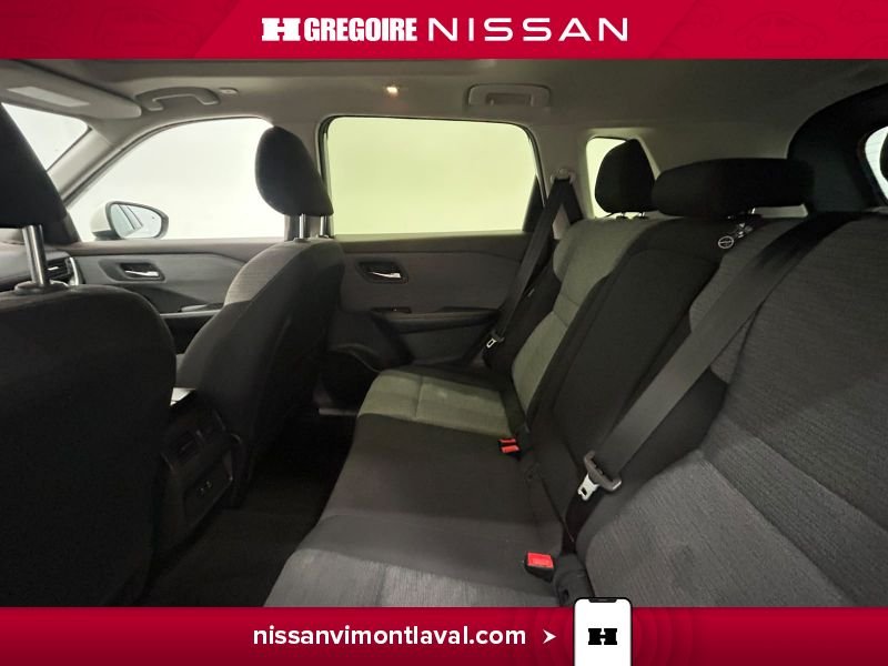 2023 Nissan Rogue White Laval - photo #16