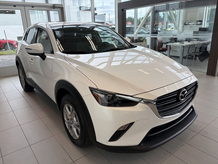 2022 Mazda CX-3 2022 White