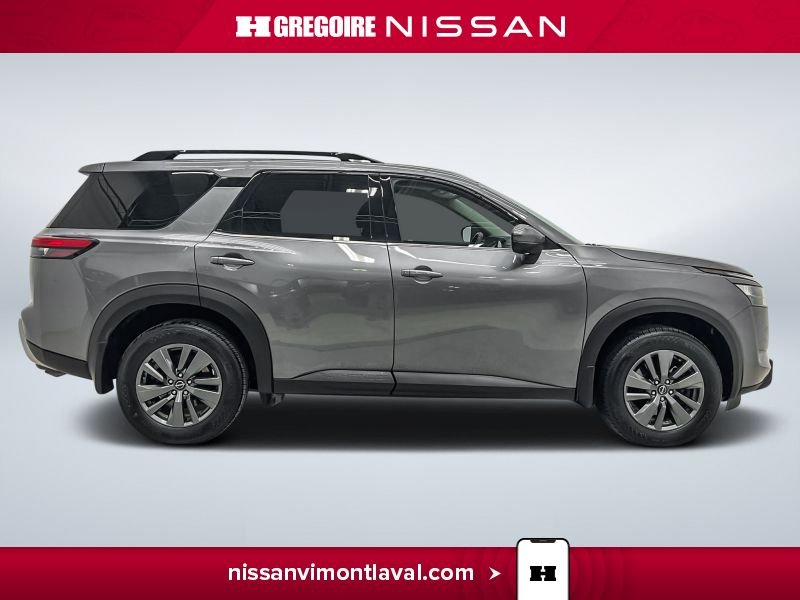 Nissan Pathfinder VY3735 | SV 4X4 TOIT PANO 8 PLACE CARPLAY CAMERA A PARTIR D 2024 Gris Laval - photo #4