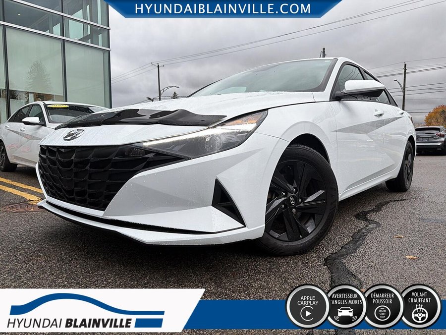 2023 Hyundai Elantra Preferred IVT avec ensemble technologie White