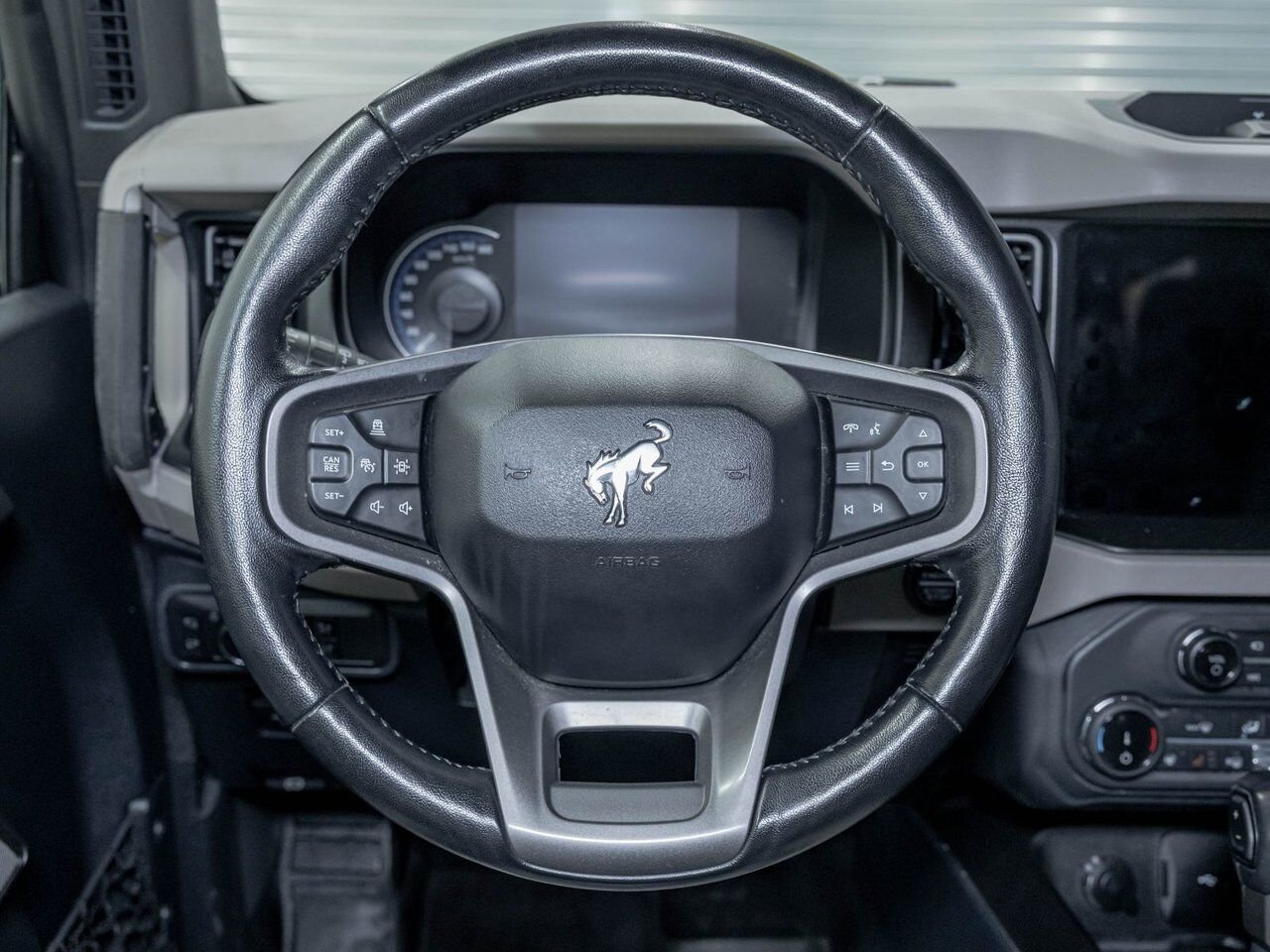 2022 Ford Bronco WILDTRAK 4X4 *354A* NAV CUIR SIÈGES CHAUF REG ADAP Black Saint-Jérôme - photo #13