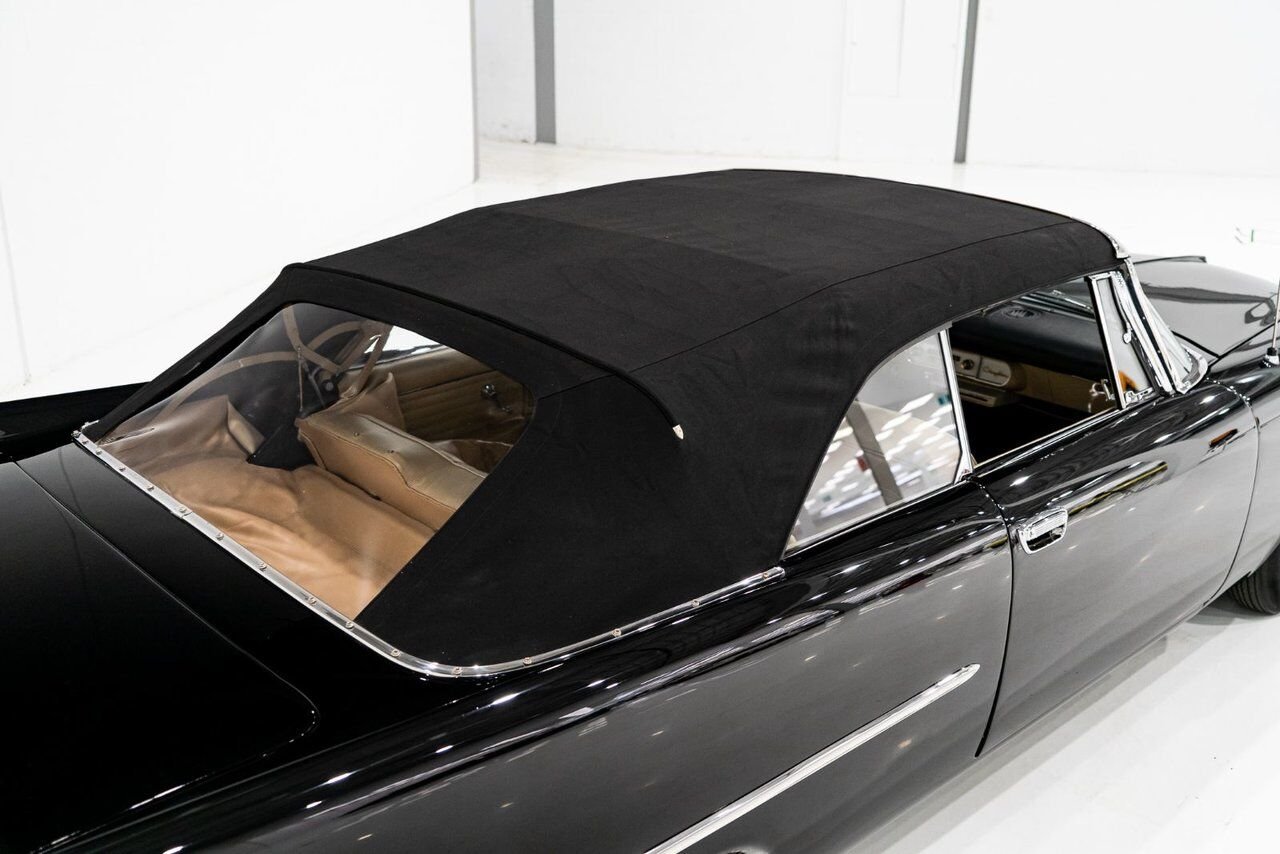 Chrysler 300C 1 of 474 convertibles produced **PRICE IN USD** 1957 Noir Montréal - photo #47