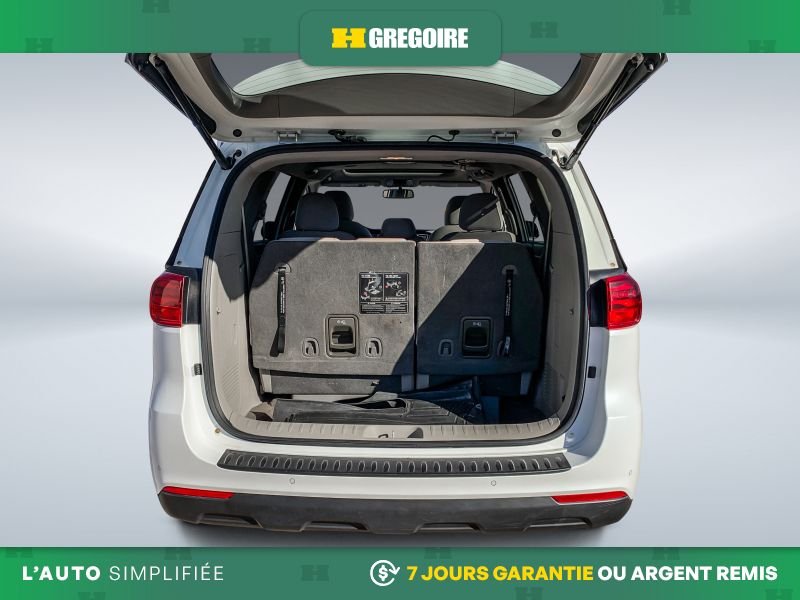 2019 Kia Sedona White Blainville - photo #27