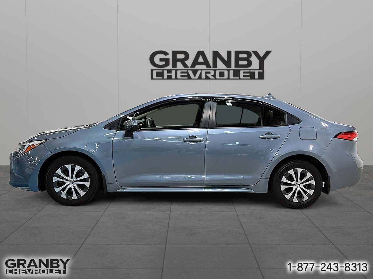 Toyota Corolla hybride LE CVT | 26-0882A 2023 Bleu Granby - photo #7