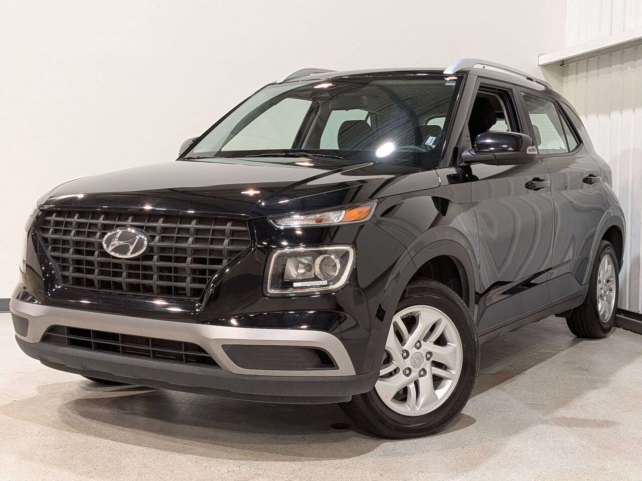 2026 Hyundai Venue Preferred IVT Black Val-David - photo #0