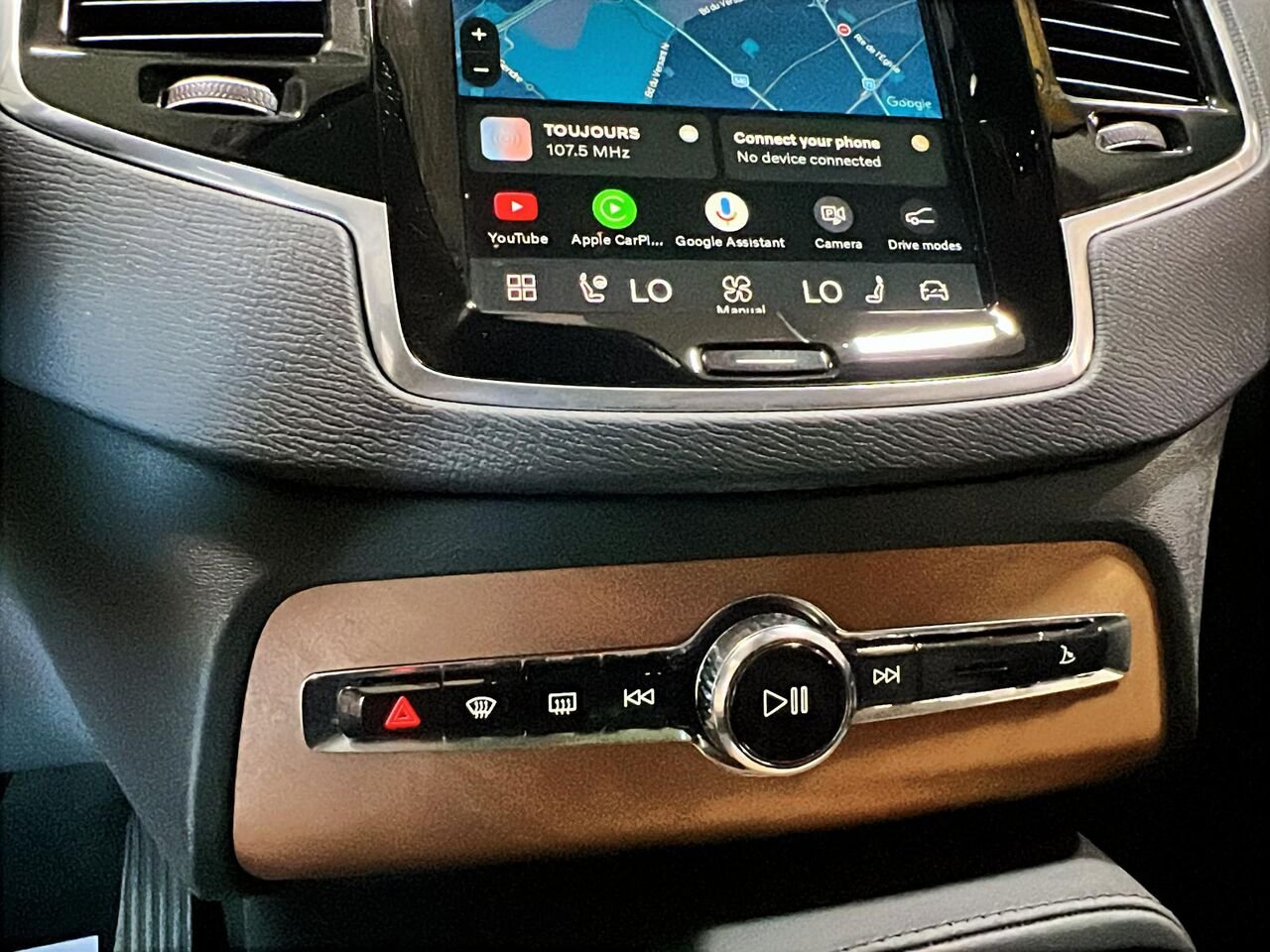 2024 Volvo XC90 Recharge PLUS BRIGHT THEME White Québec - photo #14