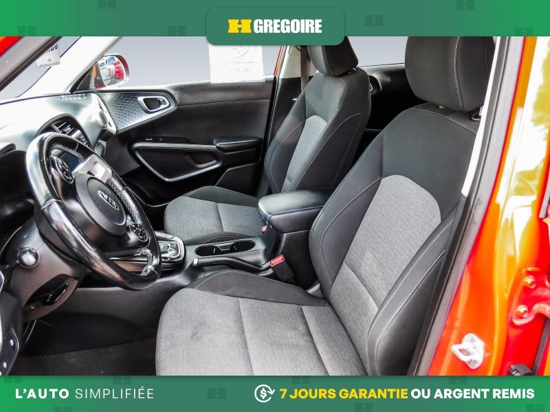 2020 Kia Soul Red Laval - photo #11