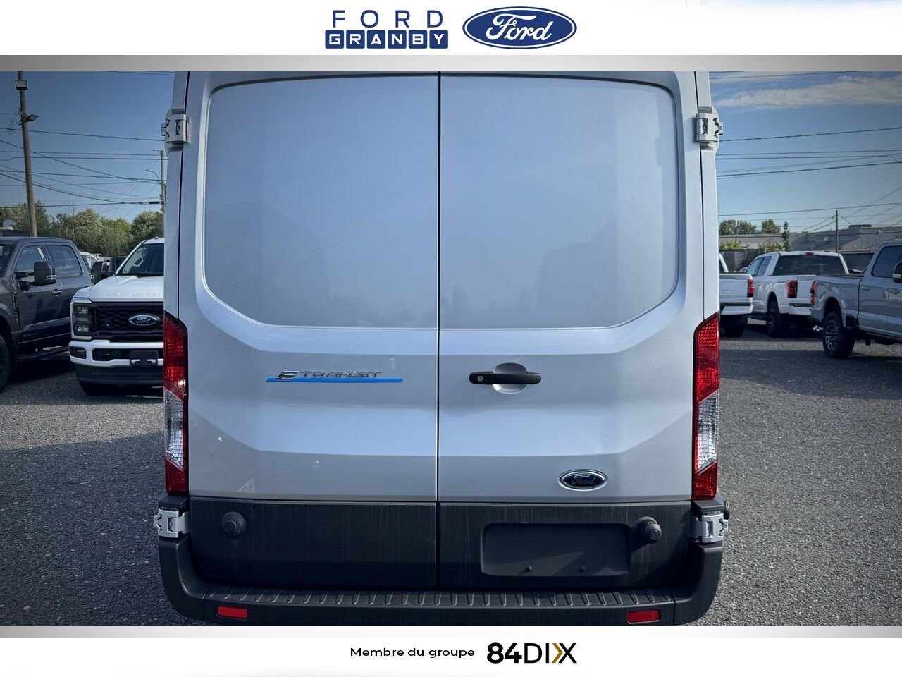 Ford E-TRANSIT FOURGONNETTE UTILITAIRE 2025 Gris Granby - photo #2