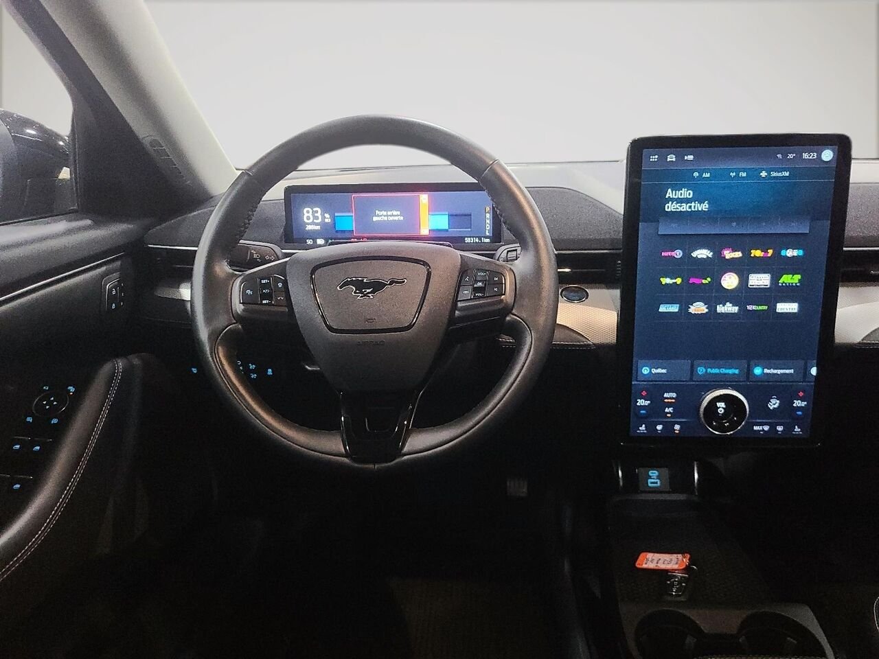 2023 Ford Mustang Mach-E SELECT Québec - photo #16