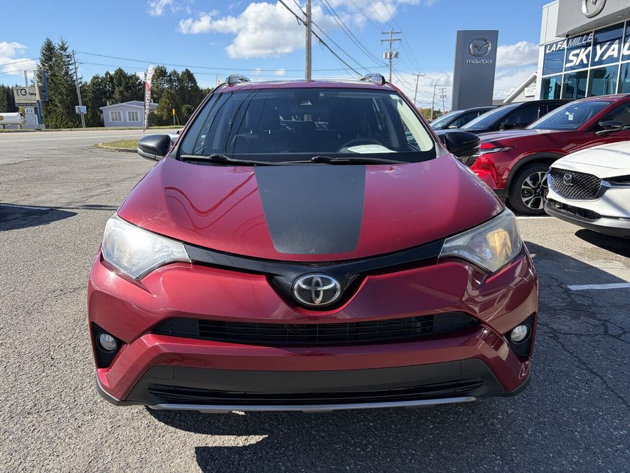2018 Toyota RAV4 XLE TI Red