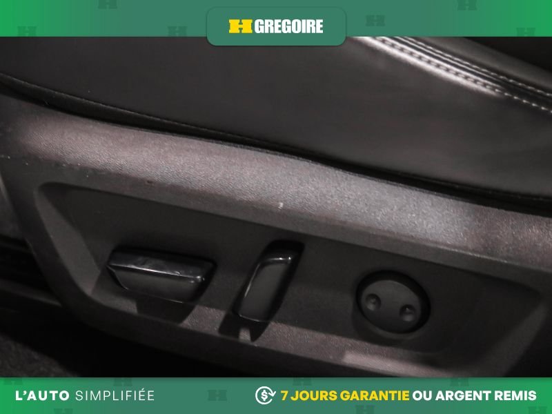 2023 Nissan Rogue White Saint-Eustache - photo #17