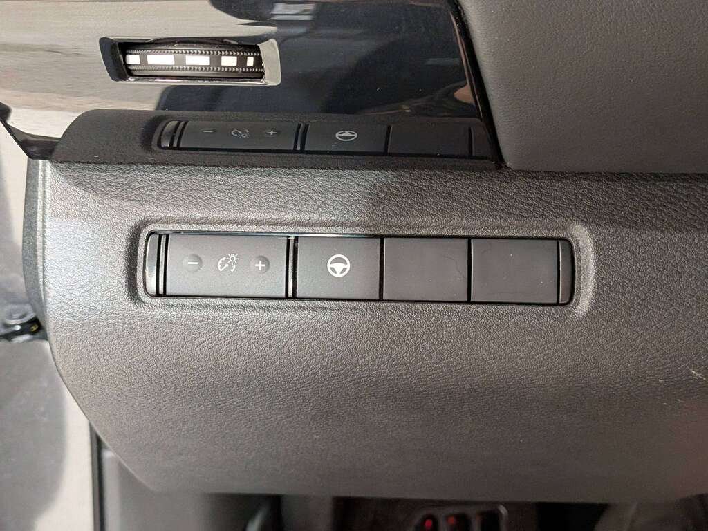 Nissan Pathfinder 2024 Gris Val-David - photo #32