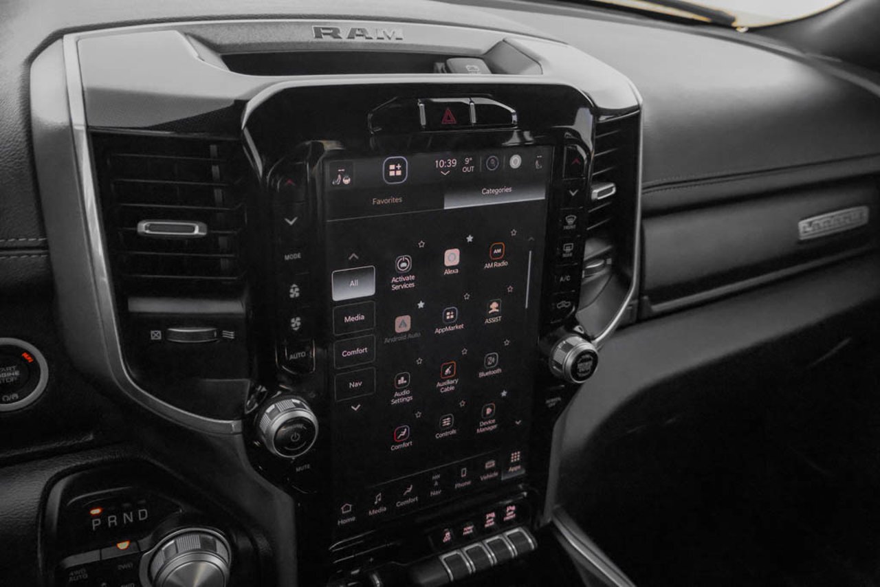 2022 Ram 1500 Laramie 4x4 Crew Cab 5'7 Box Grey Sherwood Park - photo #24