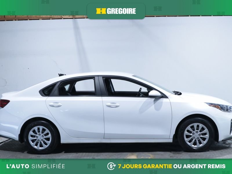 2021 Kia Forte White Laval - photo #10
