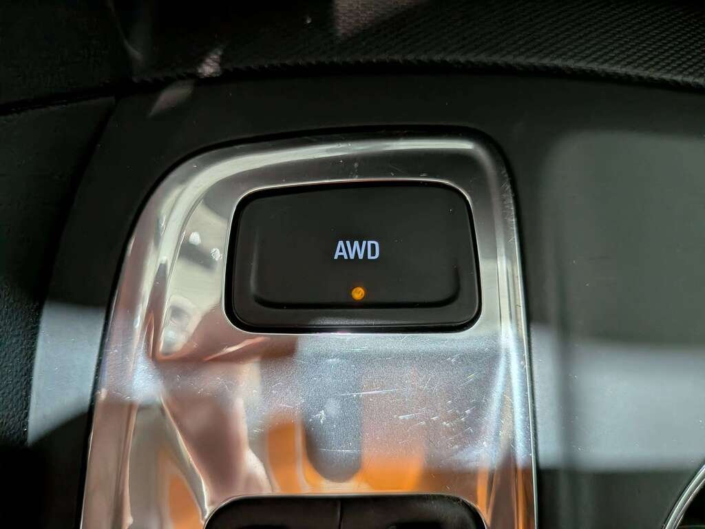 2023 Chevrolet Equinox AWD 4dr LT White Val-David - photo #28