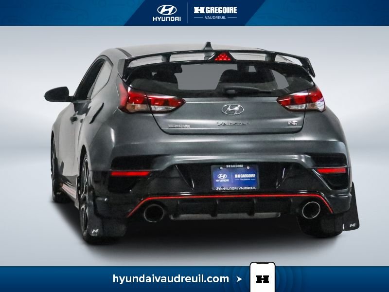 2022 Hyundai Veloster Grey Vaudreuil-Dorion - photo #10
