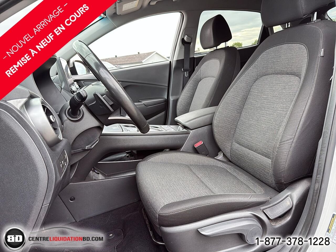 Hyundai Kona électrique Preferred | 2023 Gris Granby - photo #13