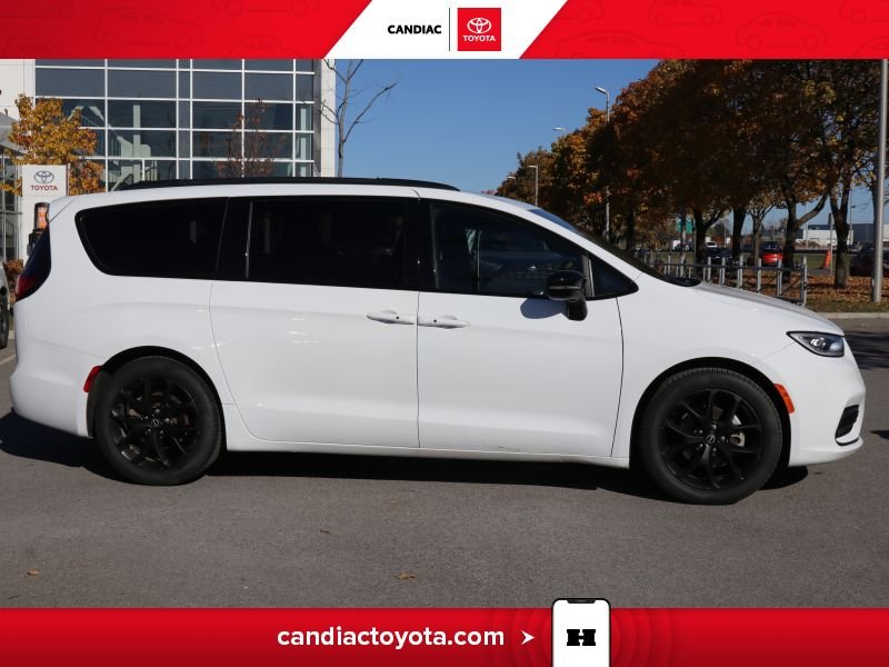2025 Chrysler Pacifica White Blainville - photo #11