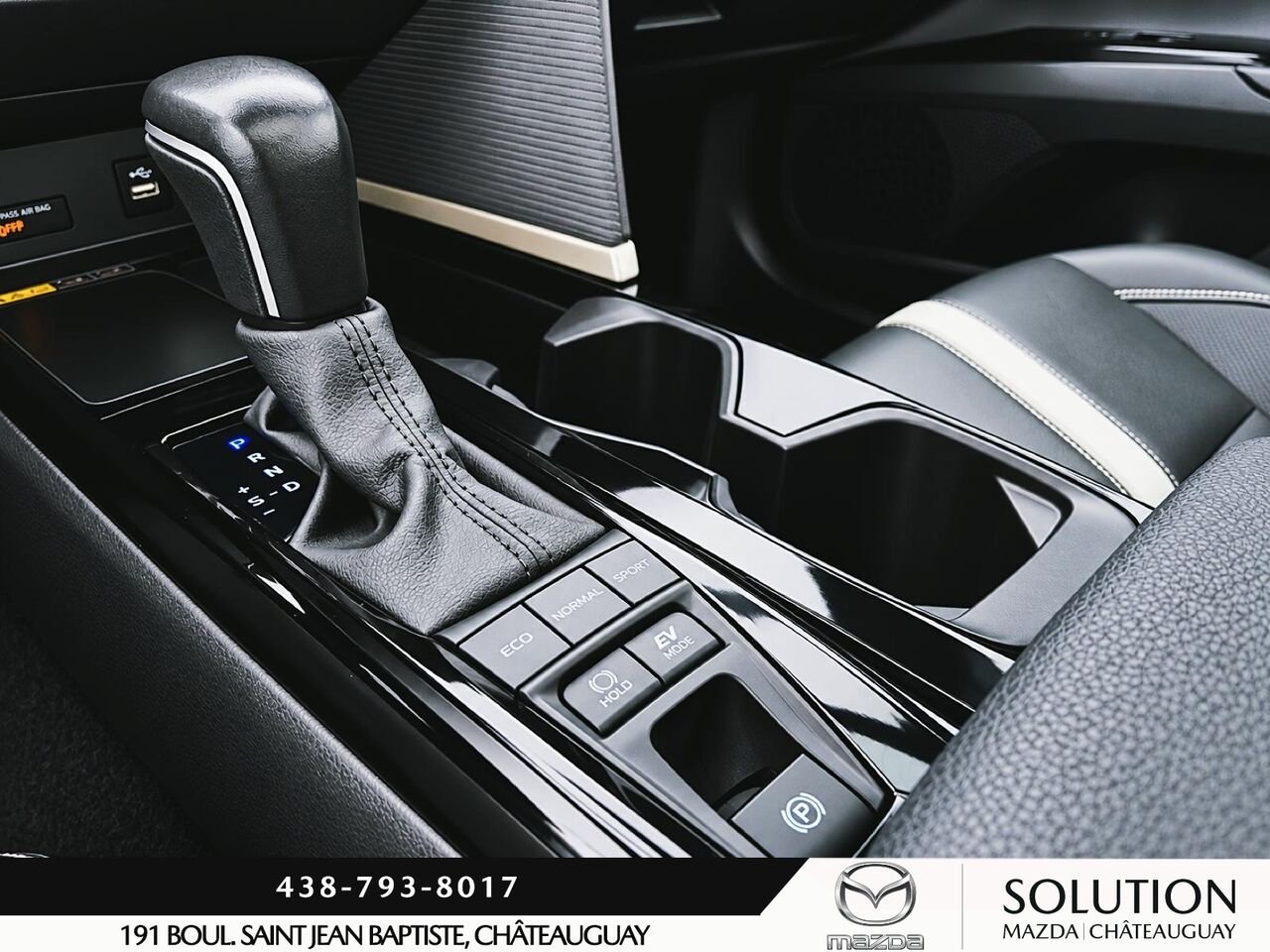 2025 Toyota Camry Grey Châteauguay - photo #10